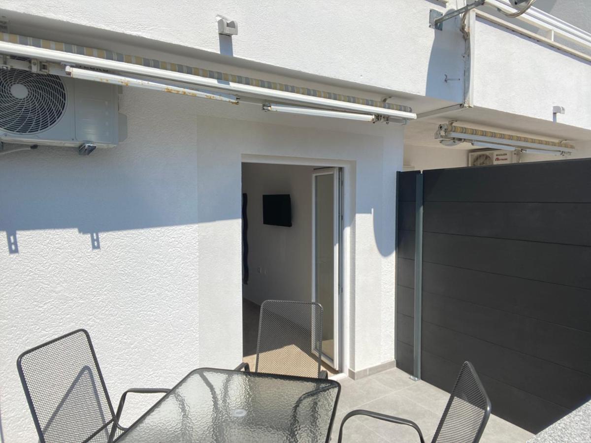 Apartmani Jukanovic Baška Voda Екстериор снимка