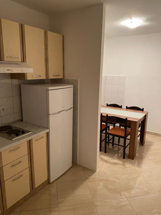 Apartmani Jukanovic Baška Voda Екстериор снимка
