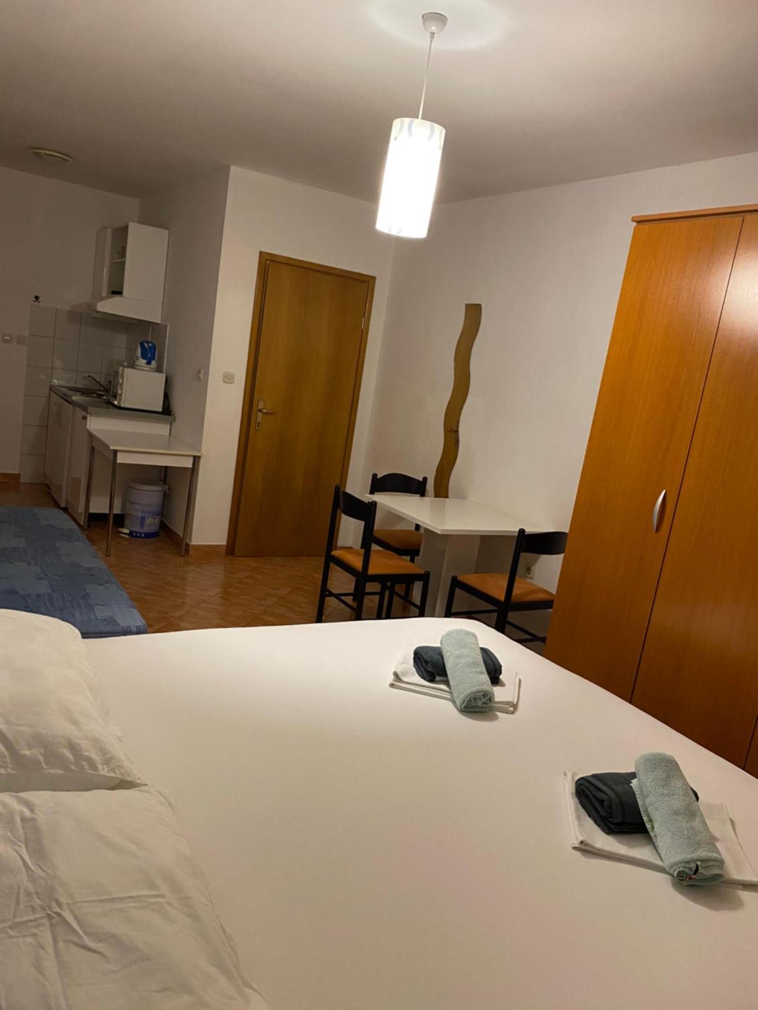 Apartmani Jukanovic Baška Voda Екстериор снимка