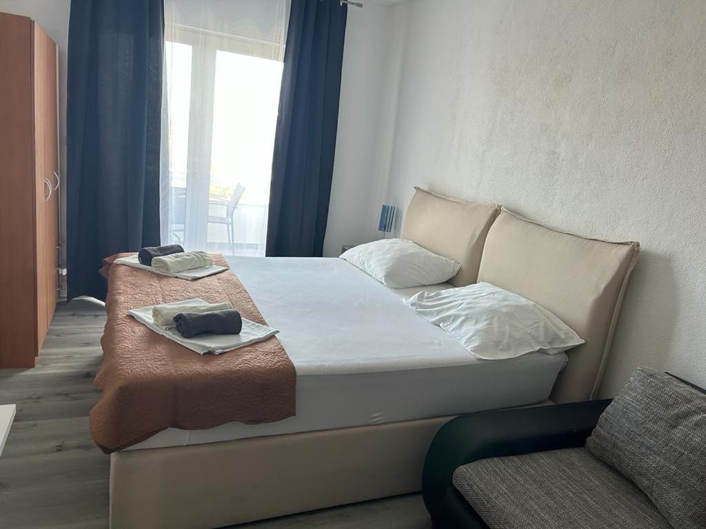 Apartmani Jukanovic Baška Voda Екстериор снимка